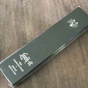 KVD Vegan Beauty Lock-it edge foundation brush #10